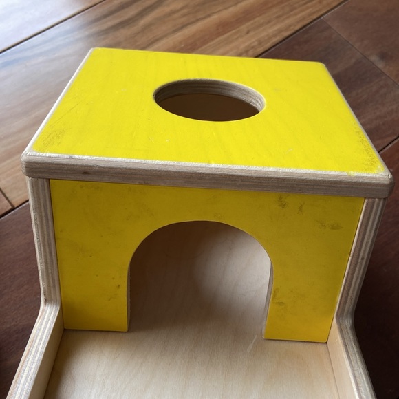 Lovevery Wooden Object Permanence Toy - Picture 3 of 7